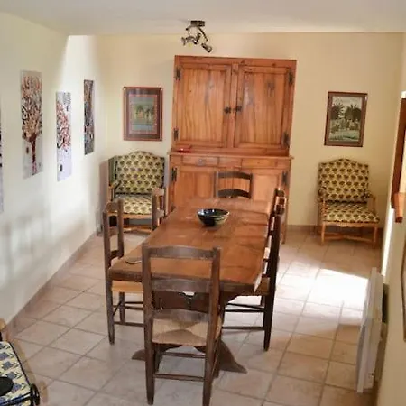 Holiday home Calme Et Reposant En Pleine Nature *